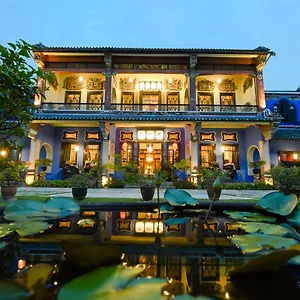 Cheong Fatt Tze - The Blue Mansion Hotel
