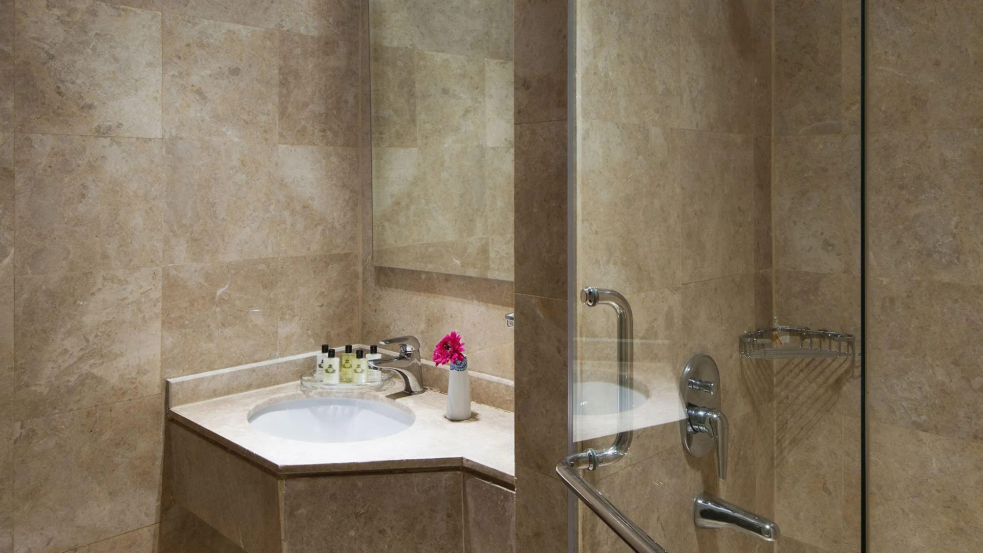 Al Kiswah Towers Hotel Mecca 0*,  Saudi Arabia